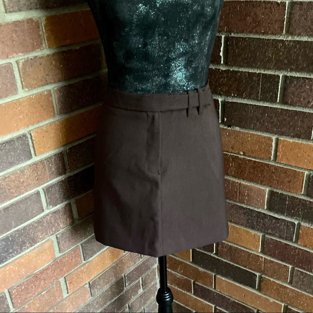 Star City Brown Short Straight Skirt with Belted Waist - Picture 3 of 8